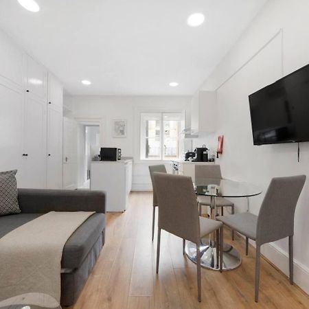 2 Bed Piccadilly Apartment 3 London Exterior photo