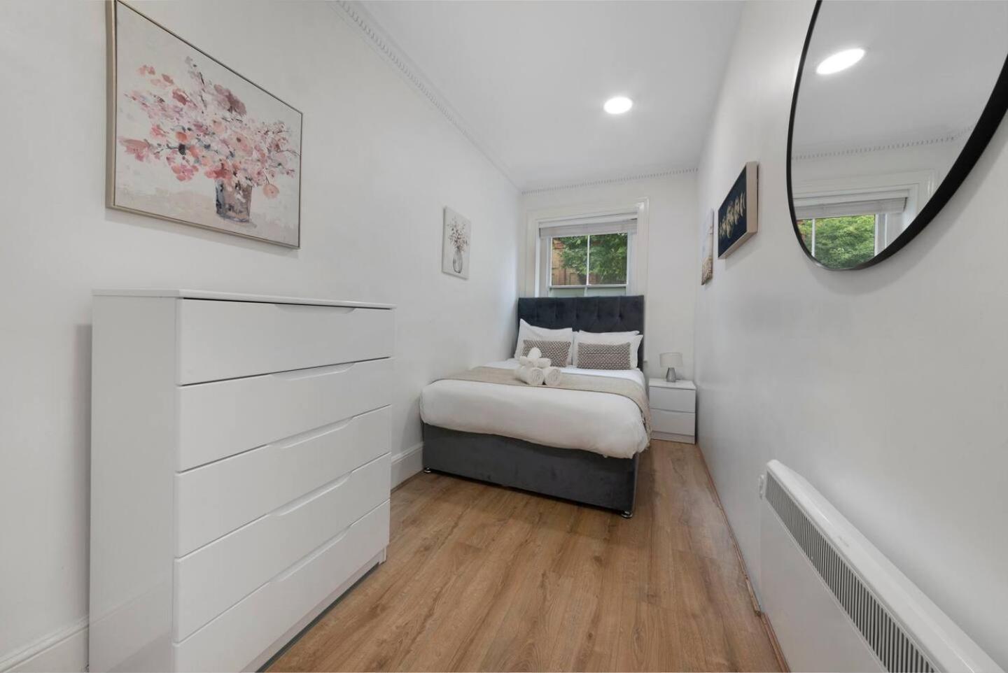 2 Bed Piccadilly Apartment 3 London Exterior photo